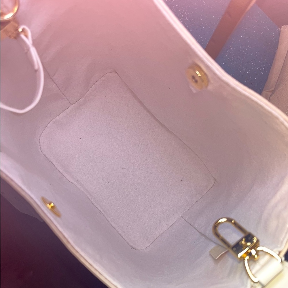 Elegant White Tote Bag
